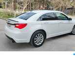 Chrysler 200-15