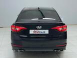 Hyundai Sonata-2