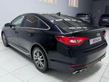 Hyundai Sonata-6