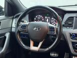 Hyundai Sonata-11