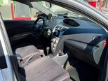 Toyota Yaris-10