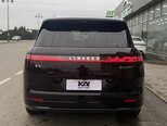 Lynk & Co 900-8