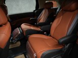 Kia Carnival-14