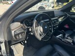 BMW 530e-8