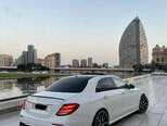 Mercedes E 300-2