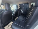 Toyota Land Cruiser Prado-8