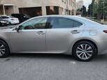 Lexus ES 300h-3