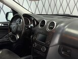 Mercedes ML 300 4MATIC-7
