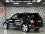 Mercedes ML 300 4MATIC-6