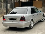 Mercedes C 200-7