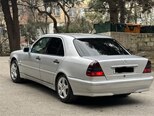 Mercedes C 200-10