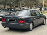 Mercedes C 200-11