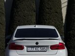 BMW 330-2
