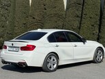 BMW 330-7