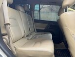Toyota Land Cruiser-11