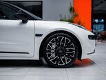 ZEEKR 001-4