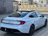 Hyundai Sonata-6