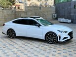 Hyundai Sonata-4