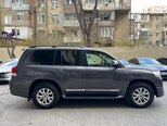 Toyota Land Cruiser-3