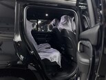 Land Rover Defender-11