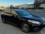 Kia Quoris-7