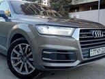 Audi Q7-9