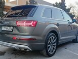 Audi Q7-7