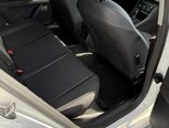 SEAT Leon-13