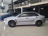Mitsubishi Lancer-4