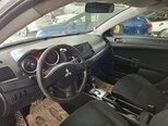 Mitsubishi Lancer-16