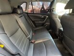 Toyota RAV4-7