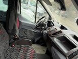 Ford Transit-6