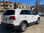 Kia Sorento-4