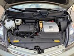 Toyota Prius-9