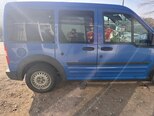 Ford Tourneo Connect-6