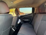 Mitsubishi L200-9
