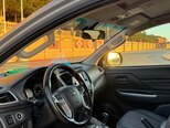Mitsubishi L200-7