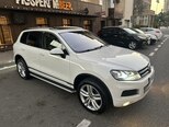 Volkswagen Touareg-5