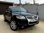 Volkswagen Touareg-1