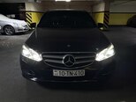 Mercedes E 200-11