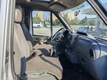 Ford Transit-6