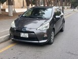 Toyota Aqua-13