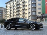 Tesla Model 3-4