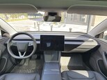 Tesla Model 3-10