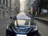 Hyundai Sonata-1