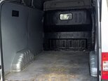Ford Transit-12