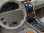 Mercedes E 240-9