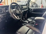 Jeep Wrangler-11