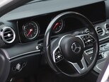 Mercedes E 300-9