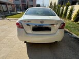 Nissan Altima-7
